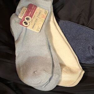 Midnight by Carole Hochman Casual Socks - Light Blue, Cream, Dark Blue